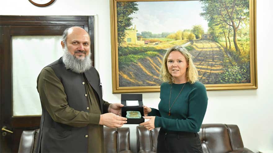 Pakistan, Denmark Discuss Boosting Trade, Investment and Renewable Energy Cooperation