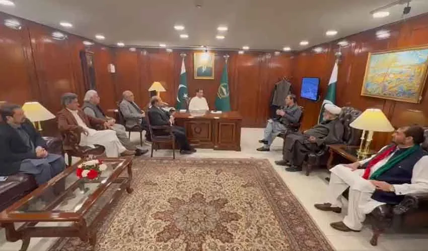 na-speaker-pti-meeting