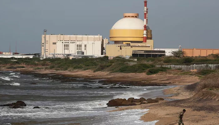 639592_8512718_updates