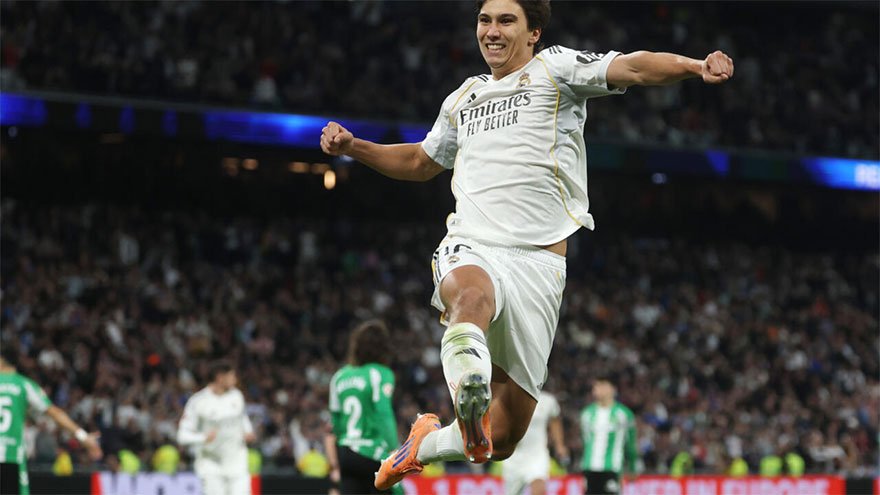 Gonzalo Garcia Hat-Trick Powers Real Madrid to 5-1 Win Over Betis