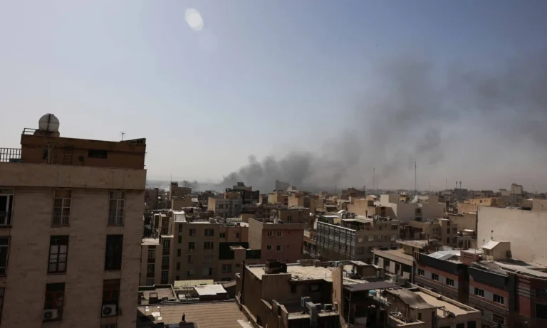 Pakistan Voices Strong Reaction as US–Israel Strikes on Iran Escalate Regional Tensions