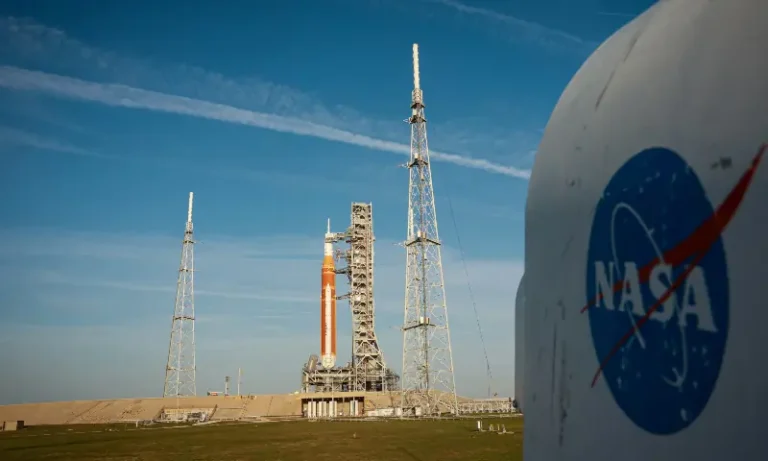 NASA’s Artemis 2 Set to Launch First Crewed Moon Mission Since 1972