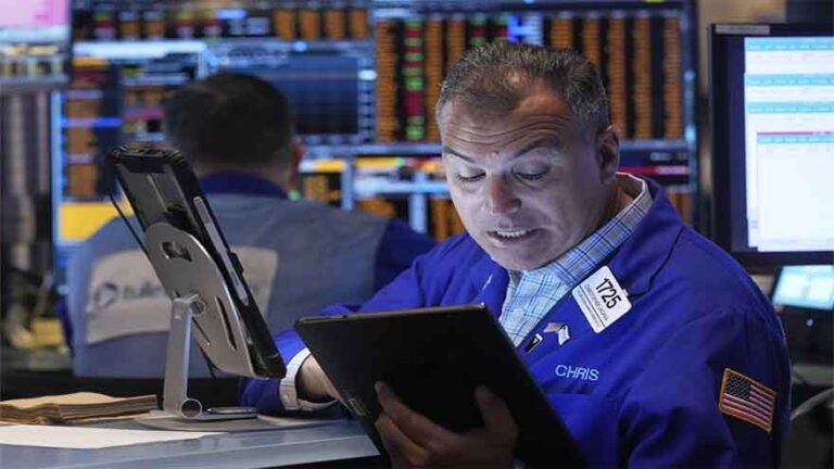 Global Stocks Rally, Oil Prices Ease on Hopes of Iran War De-escalation