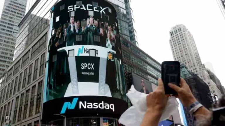 SpaceX branding displayed during trading following the company’s stock market debut.