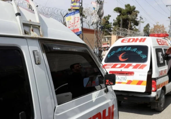 Karachi Explosion incident prompts police deployment in Gulistan-e-Jauhar after reports of gunfire and a blast.