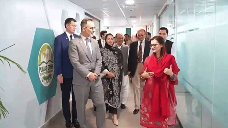 Senior Minister Maryam Aurangzeb briefs a US Consulate delegation during its visit to the Punjab Environmental Protection Agency in Lahore.