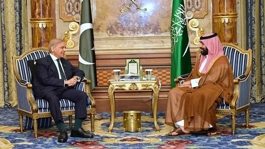 Prime Minister Shehbaz Sharif and Saudi Crown Prince Mohammed bin Salman discuss Red Sea security and maritime cooperation.