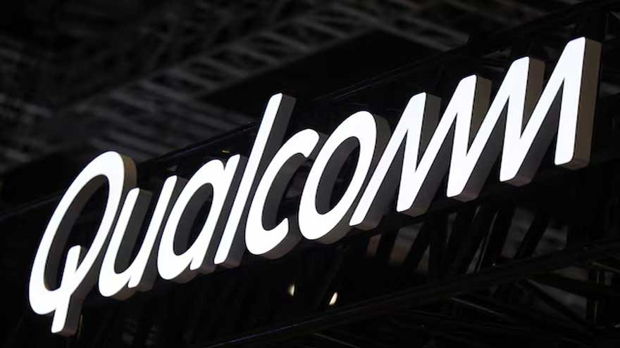 Qualcomm logo displayed as the company reportedly prepares to raise smartphone chip prices because of higher supplier costs.