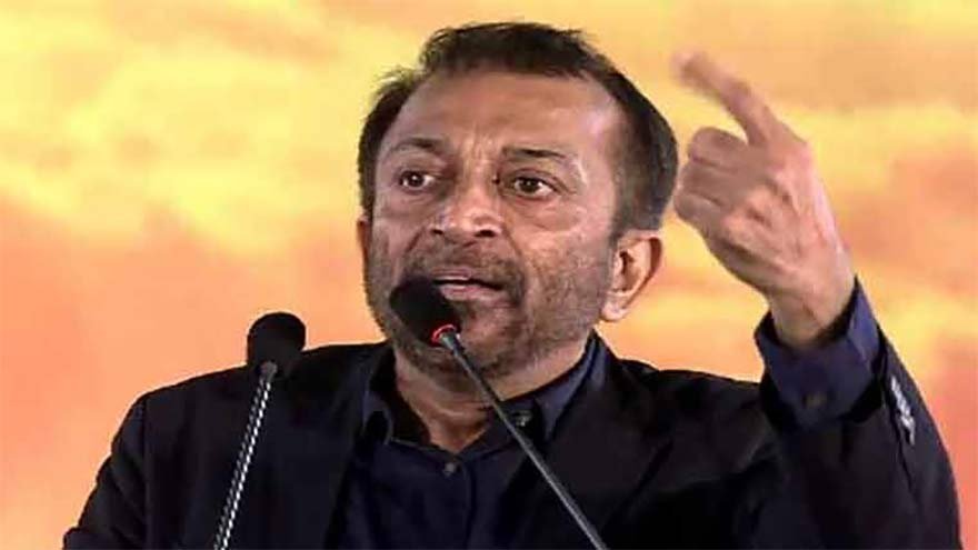 MQM leader Farooq Sattar speaks about new provinces and local government reforms in Karachi