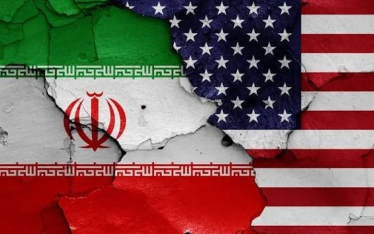 US-Iran conflict and Strait of Hormuz shipping disruption amid new US sanctions on Tehran