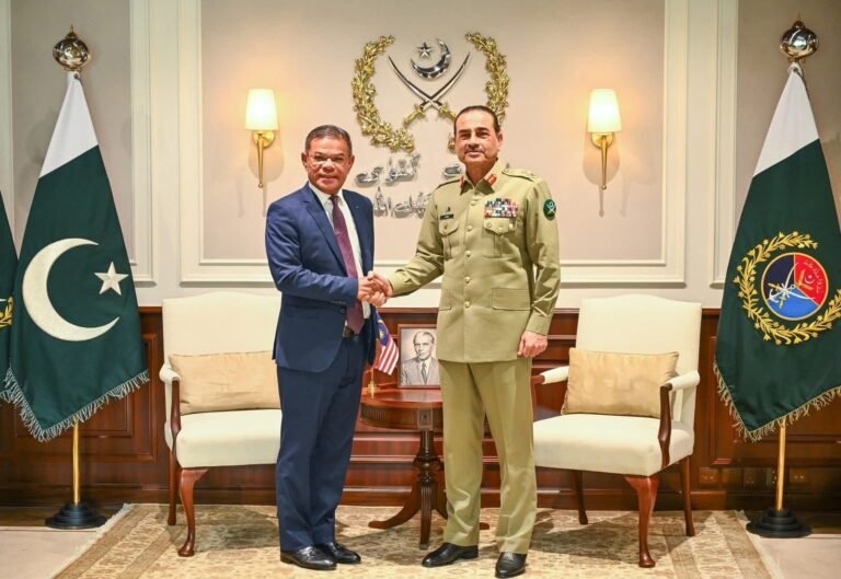 Pakistan, Malaysia reaffirm commitment to stronger defence cooperation