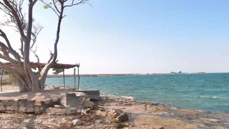 Keenjhar Lake in Sindh, a major reservoir supplying water to Karachi through the Keenjhar-Gujjo Canal.