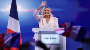 Marine Le Pen: French far-right leader launches presidential campaign with pledge to restore order